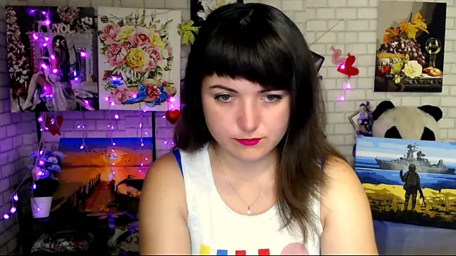 Darina M  online show from 10-09-25, 04:35