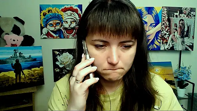 Snapshot of Darina_M_ chatting on 06-05-26, 04:28 Darina M online show from 06-05-26, 04:28