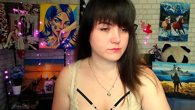 Snapshot of Darina_M_ chatting on 02-01-26, 06:00 Darina M online show from 02-01-26, 06:00