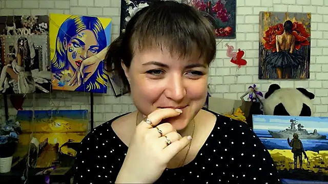 Darina M  online show from 04-01-26, 04:47