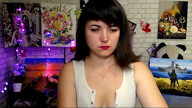 Darina M  online show from 10-10-25, 04:46