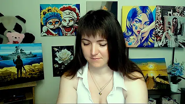 Darina M  online show from 05-24-26, 04:12