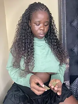 DarkBerry87 online show from 04-14-26, 08:47