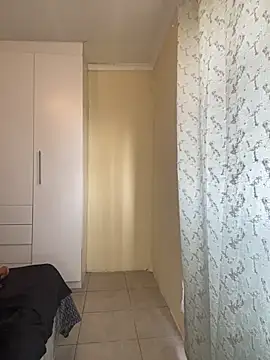 DarkBerry87 online show from 11-26-25, 04:01