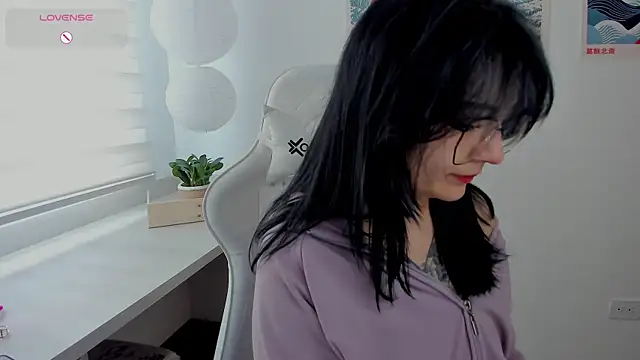 Snapshot of Hannya_moon chatting on 07-21-26, 04:52 Hannya moon online show from 07-21-26, 04:52