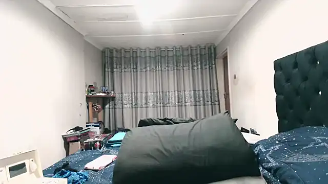 Indianmayaxoxo online show from 12-05-25, 07:01