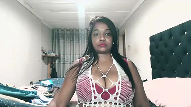 Indianmayaxoxo online show from 05-12-26, 08:04