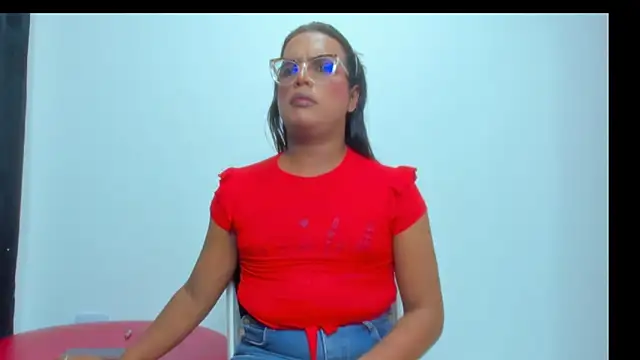 Snapshot of monsterdick_cessy22cm chatting on 12-08-24, 01:30 monsterdick cessy22cm online show from 12-08-24, 01:30