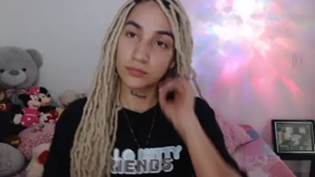 mandy berrys online show from 10-21-25, 02:11