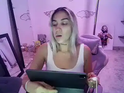 mandy berrys online show from 06-27-26, 04:40