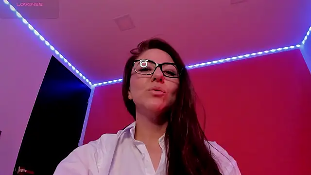 Snapshot of Ich_Bin_Julia chatting on 05-29-26, 09:48 Ich Bin Julia online show from 05-29-26, 09:48
