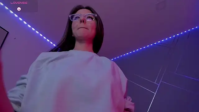 Ich Bin Julia online show from 02-15-25, 06:33