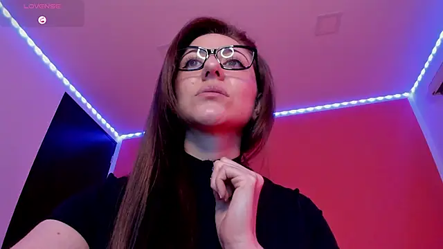 Snapshot of Ich_Bin_Julia chatting on 05-28-26, 09:49 Ich Bin Julia online show from 05-28-26, 09:49