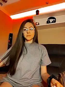 Ich Bin Julia online show from 12-02-25, 11:12