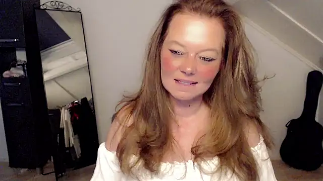 roxanna24 online show from 03-24-26, 09:15