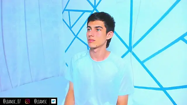 liam scott77 online show from 10-27-25, 08:43