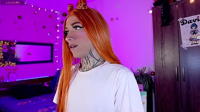 Micaela Rangel online show from 12-14-25, 05:13