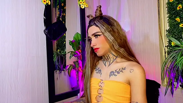 Micaela Rangel online show from 10-09-25, 02:12