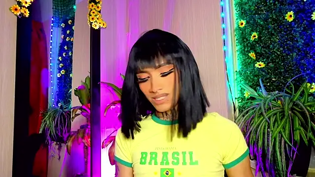 Micaela Rangel online show from 10-04-25, 03:41