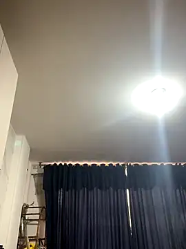 Freya Artemisa online show from 11-18-25, 08:56