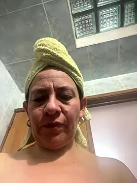 Freya Artemisa online show from 01-14-26, 07:17