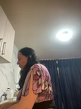 Freya Artemisa online show from 12-05-25, 07:55