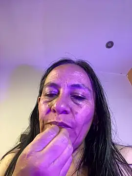 Freya Artemisa online show from 05-19-26, 01:56