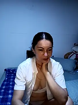 renata hot1 online show from 03-13-26, 11:21