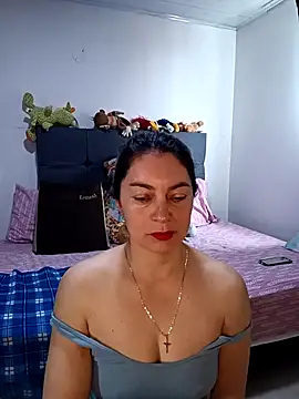 renata hot1 online show from 10-03-25, 03:13