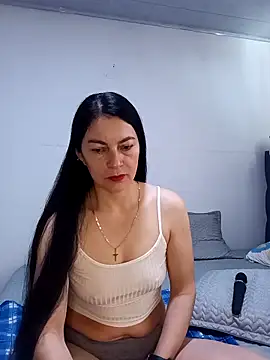 renata hot1 online show from 02-06-26, 01:40