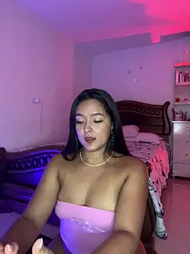 cristina1800 online show from 04-28-26, 02:49