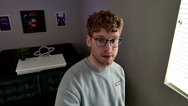 Snapshot of BlueEyedTallGuy94 chatting on 03-10-26, 09:08 BlueEyedTallGuy94 online show from 03-10-26, 09:08