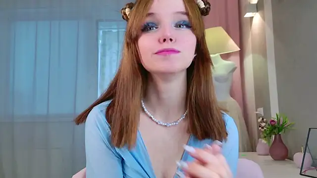 b4by LoL1 online show from 10-11-25, 06:58