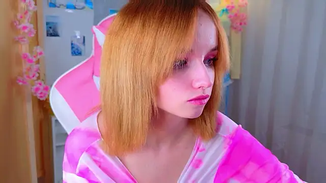 b4by LoL1 online show from 05-15-26, 03:32