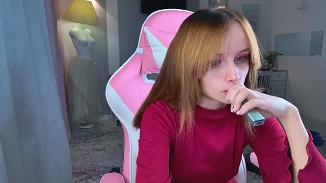 b4by LoL1 online show from 11-15-25, 06:34