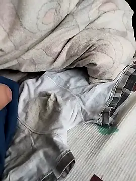 Grig1982 online show from 04-15-26, 06:08