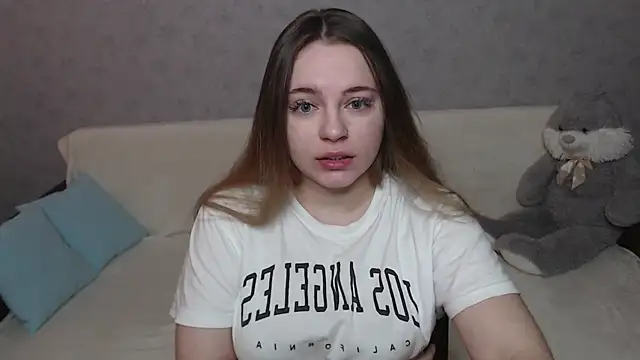 Snapshot of _Sweet_Lana chatting on 03-17-25, 07:57 Sweet Lana online show from 03-17-25, 07:57