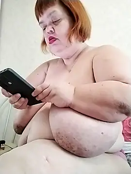Snapshot of MIDGET-TITS chatting on 03-14-25, 06:32 MIDGET-TITS online show from 03-14-25, 06:32
