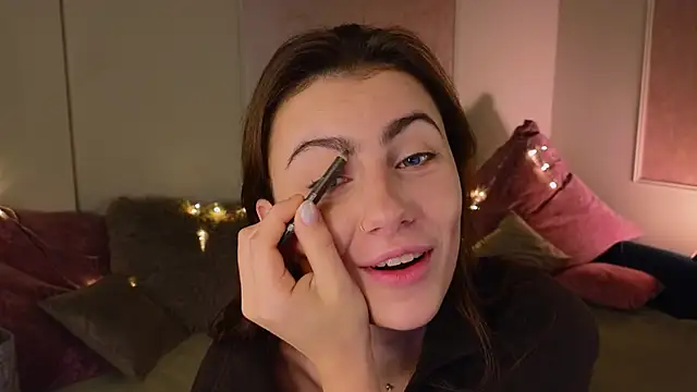 tomorrows day online show from 11-26-25, 09:26