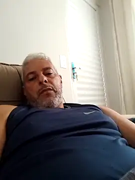 gordonunes online show from 05-18-26, 01:05