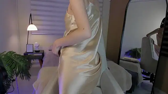 Snapshot of Catyloves chatting on 04-25-26, 10:18 Catyloves online show from 04-25-26, 10:18
