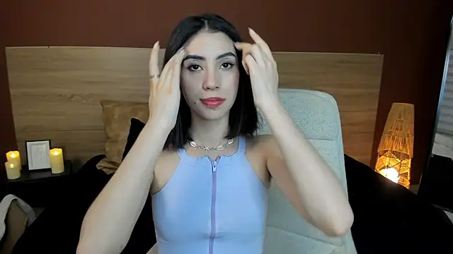 Snapshot of Catyloves chatting on 06-19-26, 10:47 Catyloves online show from 06-19-26, 10:47