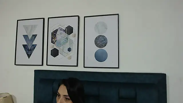 Sophia-Smith2 online show from 03-18-25, 04:40