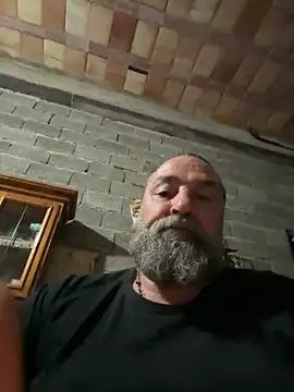 Snapshot of ros217 chatting on 09-18-25, 10:13 ros217 online show from 09-18-25, 10:13