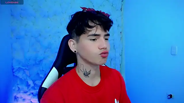 Tayson Rivers online show from 11-05-25, 06:33