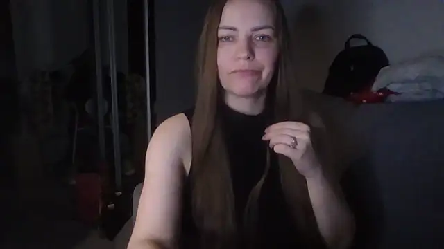 AnnaDiamond1 online show from 04-13-26, 10:03