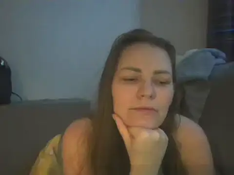 AnnaDiamond1 online show from 02-16-25, 04:32