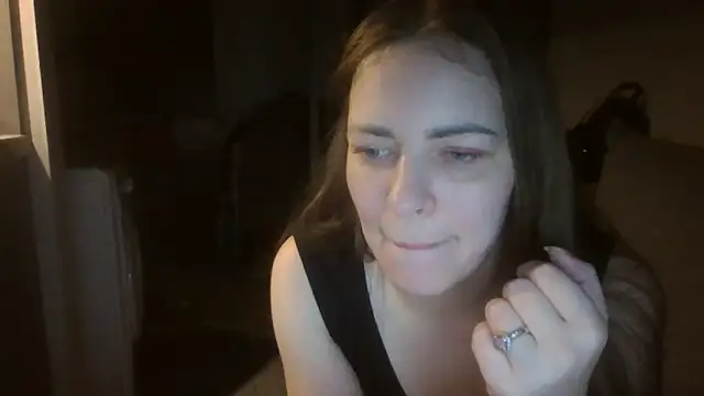 AnnaDiamond1 online show from 11-08-25, 11:52