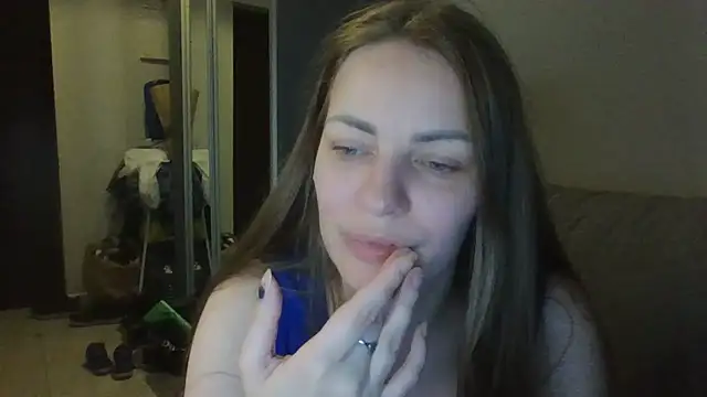 Snapshot of AnnaDiamond1 chatting on 06-24-26, 11:24 AnnaDiamond1 online show from 06-24-26, 11:24