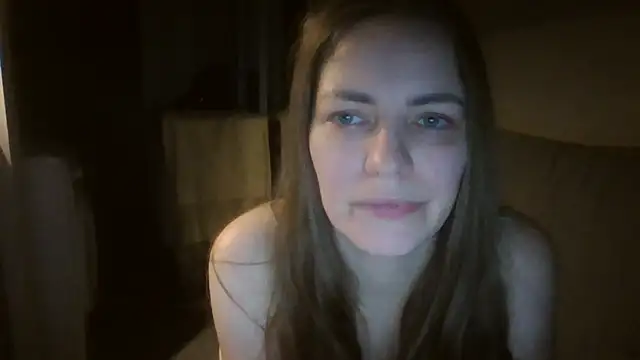 AnnaDiamond1 online show from 01-12-26, 12:06